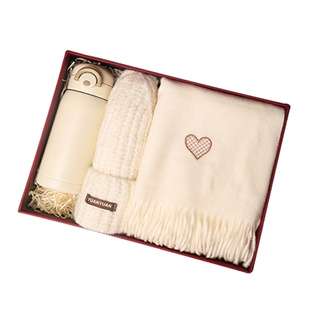 围巾女冬季生日礼物女生送女朋友女友帽子围脖手套三件套新年礼盒