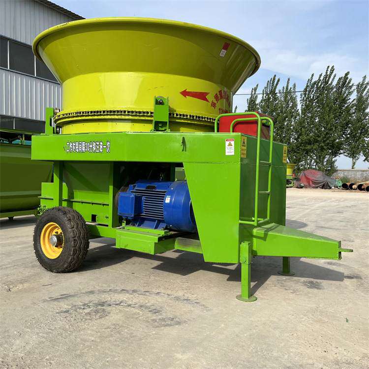 牛场高喷出料秸秆粉碎机 90型转筒铡草揉丝机 肉牛场圆盘粉草机