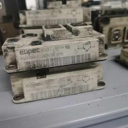 议价BSM200GA120DN2FE3256 BSM300GA维修