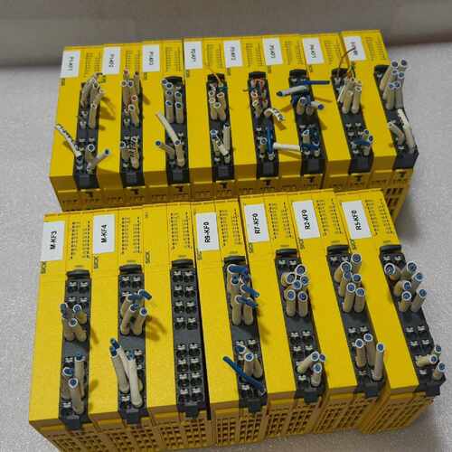 溢价-德国西克SICK安全继电器RLY3-0SSD400，黄色外壳