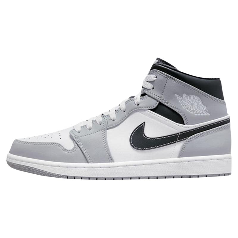 AirJordan1中帮运动复古篮球鞋