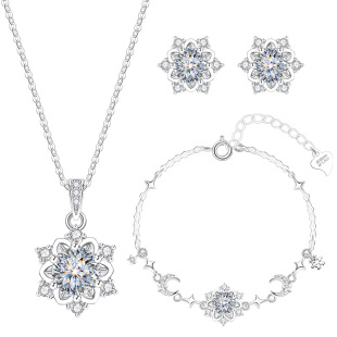 1克拉莫桑钻999纯银雪花项链手链耳钉女款2026新款女士女首饰套装