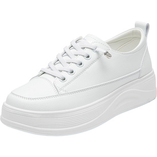 大东休闲鞋女鞋2026春季新款简约系带平底户外舒适板鞋小白鞋0352