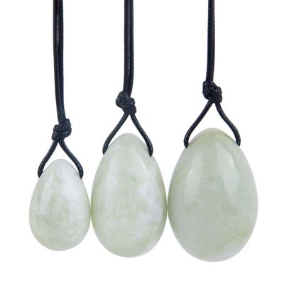 女性天然水晶阴户蛋鸡蛋玉石