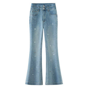 拉夏贝尔高级感烫钻微喇牛仔裤女春秋2026新款爆款镶钻修身喇叭裤