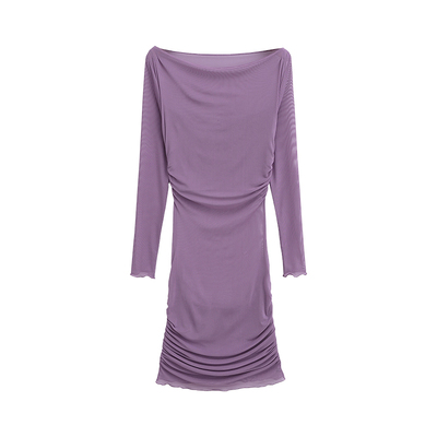 一字领斜肩褶皱网纱包臀连衣裙