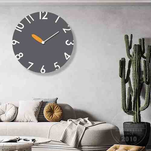 2025新款现代简约时钟挂墙创意钟表挂钟客厅家用免打孔静音石英钟