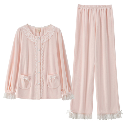 甜美蕾丝花边薄绒睡衣套装