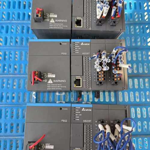 溢价-台达PLC主机AS228T-A，带AS-PS02电源，件