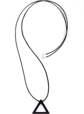 奇巧人原创黑色三角日韩欧美项链