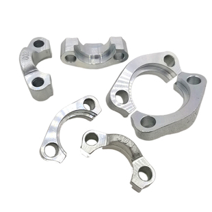 SAE对开法兰夹整分体对夹碳钢液压泵高压油管接头连接法兰轻重型