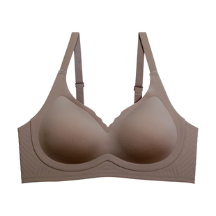 裸感无痕内衣女粉底液无钢圈手掌杯小胸聚拢上托收副乳防下垂文胸