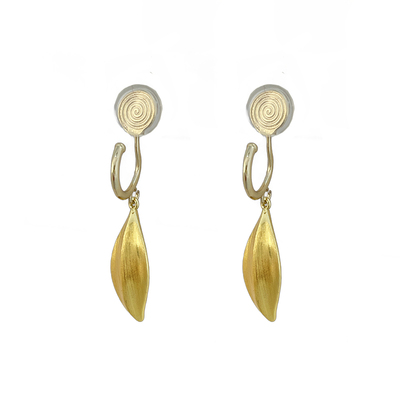 秋冬金色木果拉丝耳环