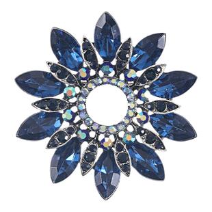 新款水晶花环胸针合金镶钻优雅百搭外套毛衣胸花高级感领口防走光