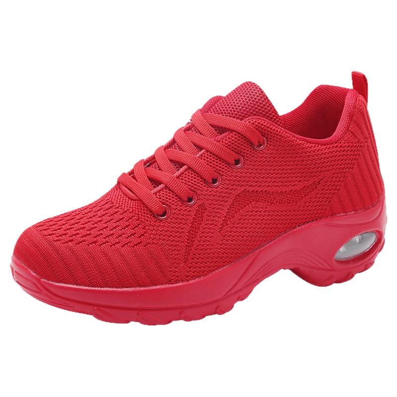 红色运动鞋女款网面新款本命年女士跳舞女鞋软底鞋子旅游鞋舞蹈鞋