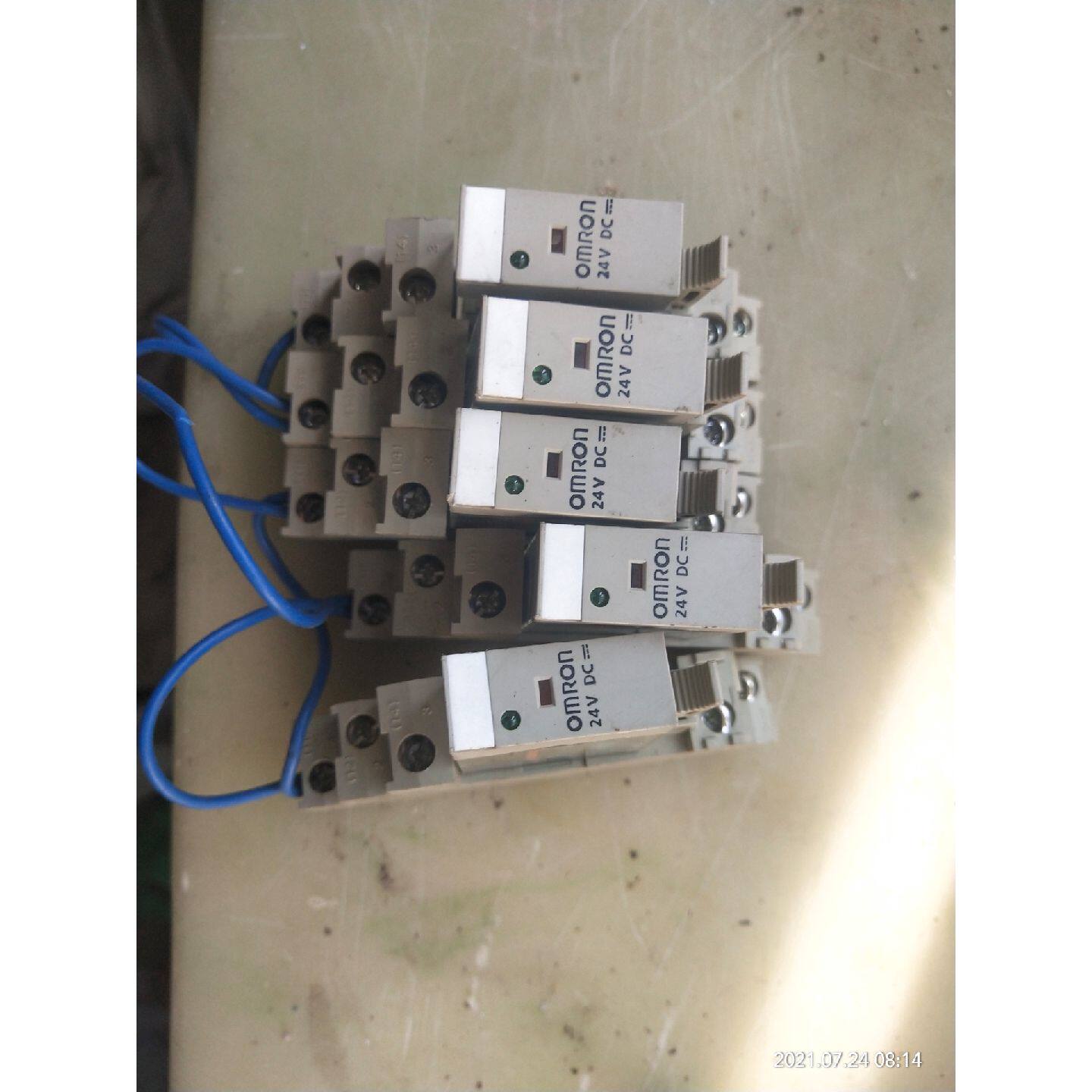 议价可维修欧姆龙小型继电器型号看图5个白的4个黑的打包出80不