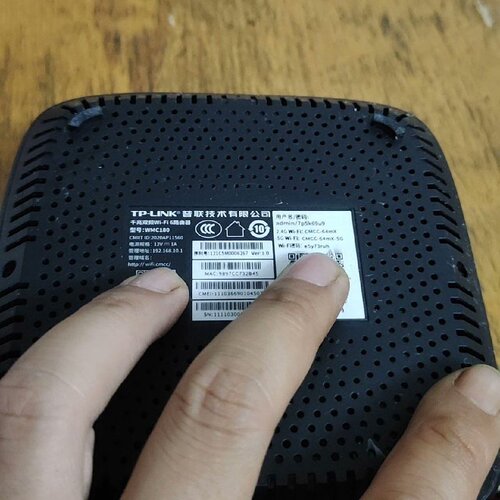 TP-LINK-WMC180。千兆双频wi-fi6  89新