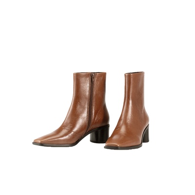 VagabondFAY牛皮方头粗跟时装靴