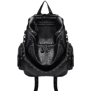 真皮软皮大容量双肩书包学生女2025新款韩版时尚百搭铆钉旅行背包