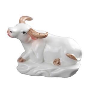 陶瓷牛摆件十二生肖客厅桌面玄关卧室家居饰品牛的吉祥物摆设卧牛