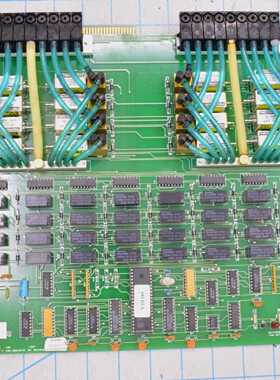 04CCA005 / PCB PNEUTRONICS 991-000013-001 11-10-3-BV-24, 402