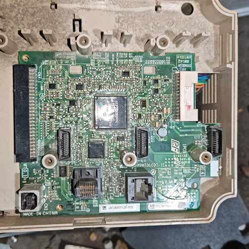 询价安川A1000变频器主板驱动板板丫PHT31600-1E，丫