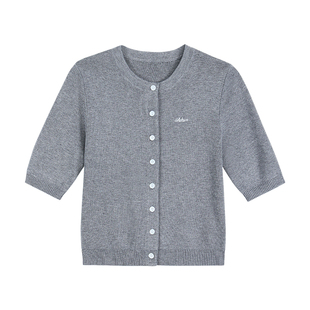 pusumede 伦敦变奏曲 圆领五分袖针织开衫女慵懒短款设计刺绣上衣