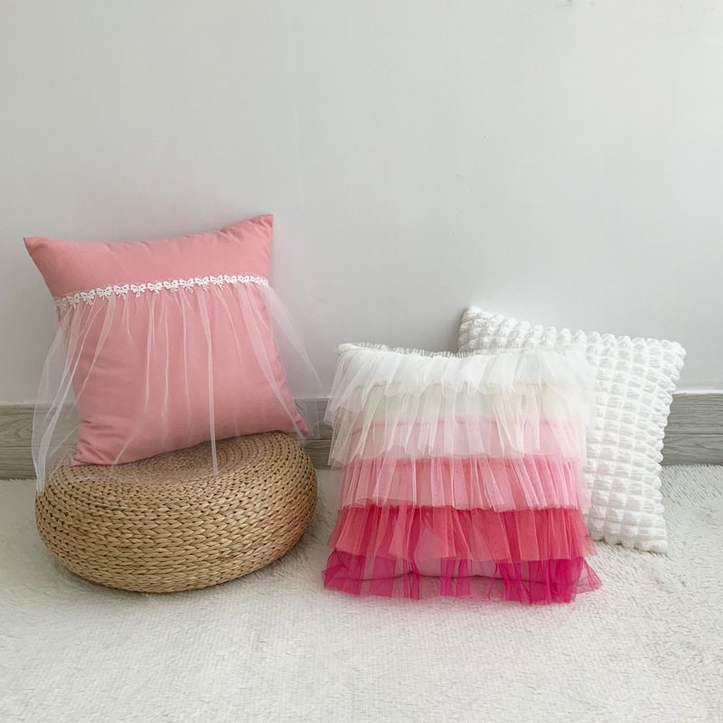 21日式小清新蝴蝶网纱少女抱枕枕蛋糕纱心渐变网裙靠垫蕾丝抱沙发