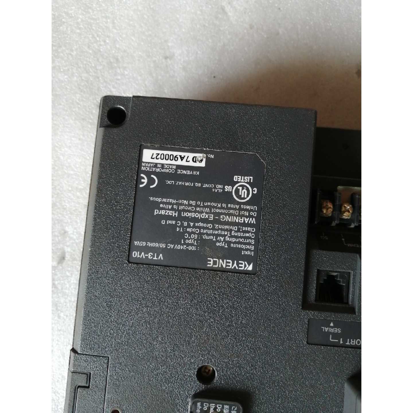 基恩士触摸屏VT3V10