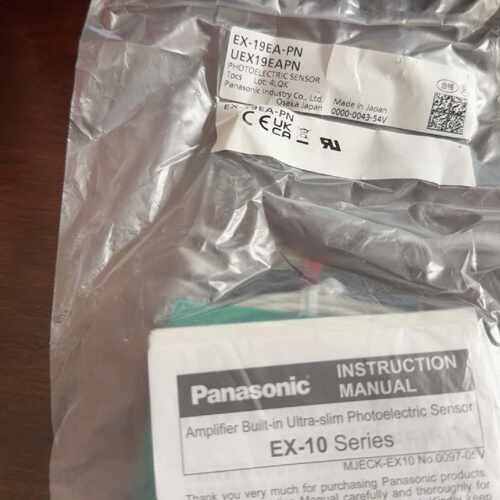 10个日本进口全新4个 光电传感器 EX-19EA-PN议价
