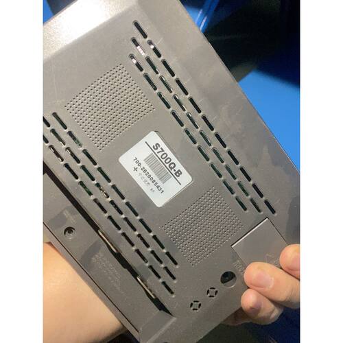 议价中达优控S700Q-B，功能包好，成色好，显示有线，功能没有