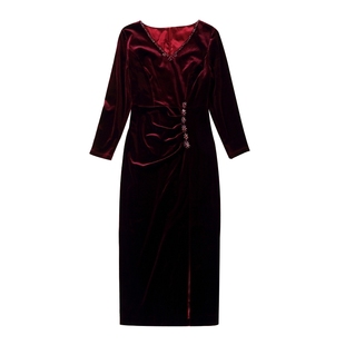 酒红丝绒连衣裙2025春秋新款女装洋气长袖喜庆宴会包臀裙改良旗袍