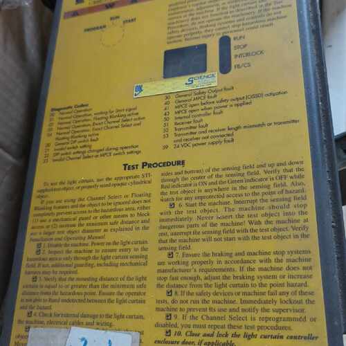 溢价-STI LCM-100安全光幕控制器