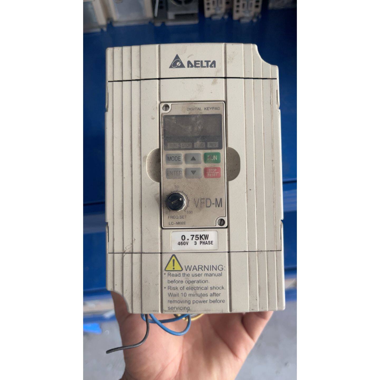 议价拆机台达VFD007M43B变频器,0.75千瓦,380V,