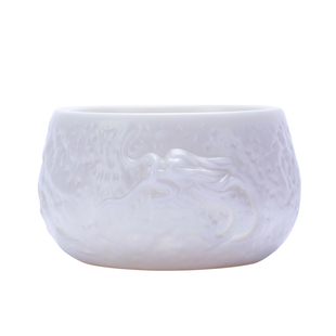 钰铨龙门 羊脂玉瓷素烧浮雕隐龙杯 陈德根大师纯手工白瓷主人茶杯