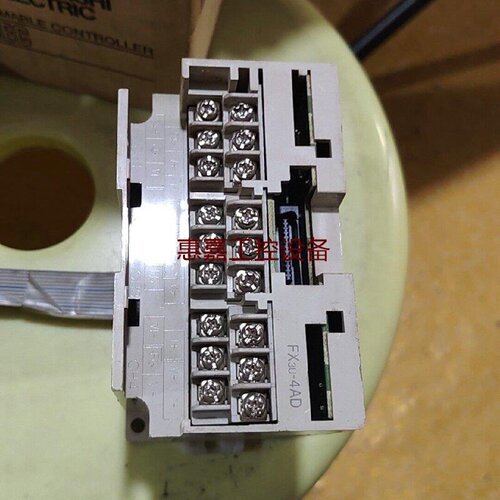 三菱PLCFX3U4AD模拟量输入模块