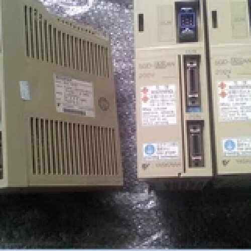 议价包邮安川驱动器SGDE-02AP 全新质保一年现货包邮欢迎议价