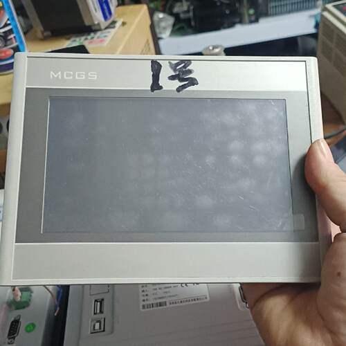 询昆仑通态触摸屏型号TPC7022Es现货7张成色如图功能完好