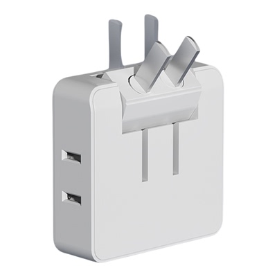 国际电工超薄一转三插座转换器