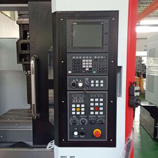 深圳五中精密数控CNC加工中心 三轴线轨WZ640小型加工中心批发