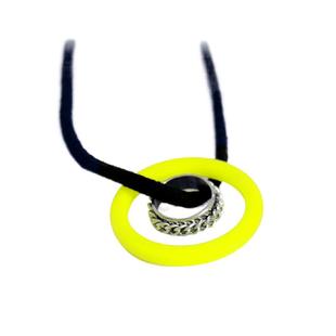 北方魔术 绳与环 戒指穿越 跳跃的绳环绳圈奇术近景舞台魔术道具