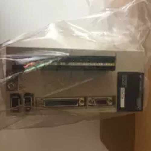 议价SGDS-01A05A安川伺服驱动器全新原装现货，质保一年，欢迎询