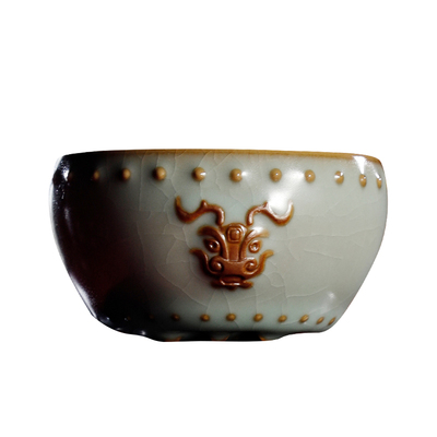 问鼎色釉复古瓷中式开片茶杯