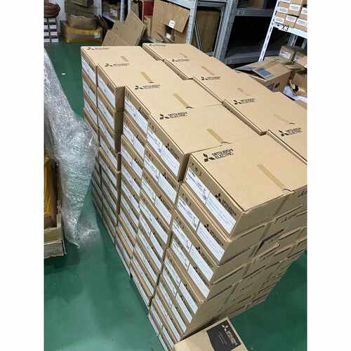 〔议价-可维修〕SGMAH-01AAA41安川伺服 现货 质保1年