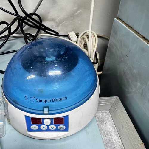 生工Sangon Biotech迷你离心机 成色还可以 有点—议价