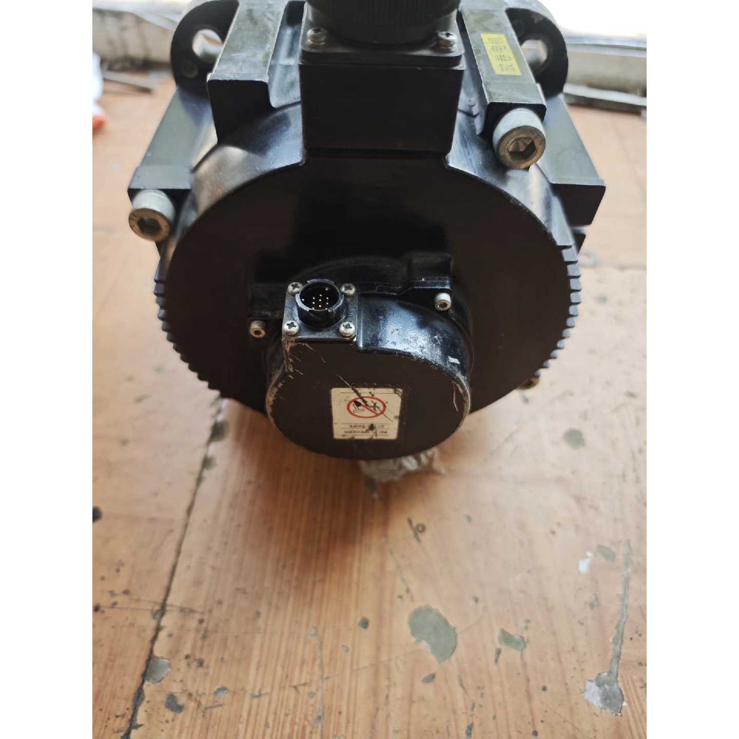 议价安川伺服电机 SGMGV-30ADC61 ,2.9kw,二手