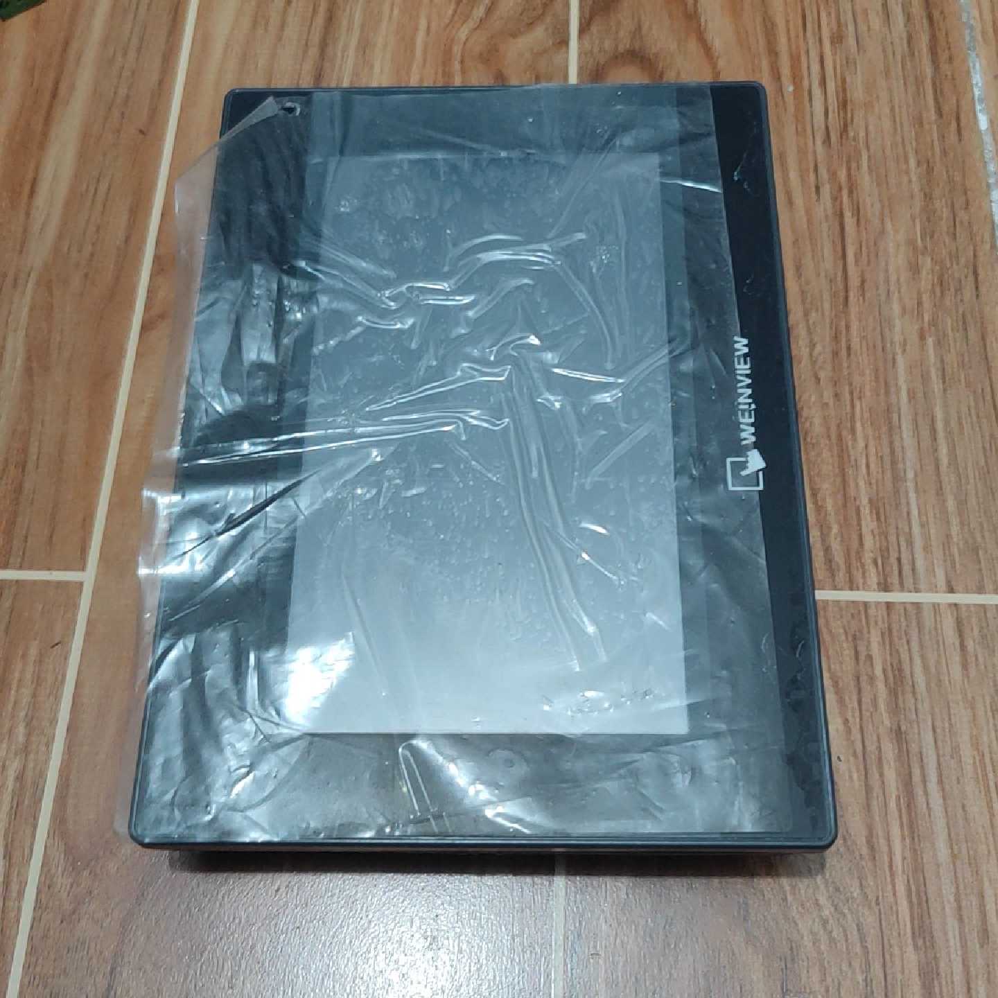 威纶通触摸屏MT6070iH5wv