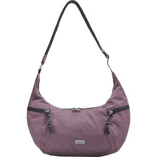 天美意休闲工装包包女饺子包单肩斜挎包腋下包2025秋新款X3136CX5