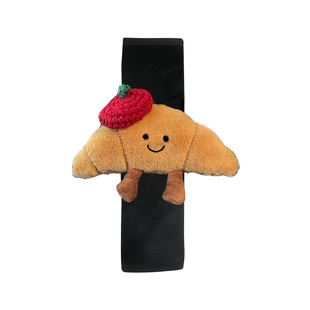 短款车载安全带护肩套汽车用品装饰创意牛角包车内女神可爱防勒脖