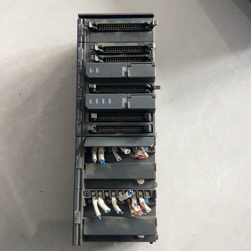 溢价-基恩士PLC模块 KV-MC40V KV-C32XD KV-